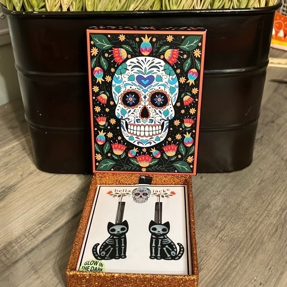 BELLA & JACK GLOW IN THE DARK SKELETON CAT DAY OF THE DEAD WIRE DANGLE EARRINGS - Picture 2 of 8